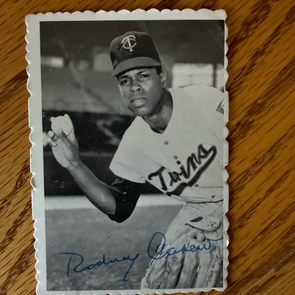 Topps 1969 Black and White baseball cards - Picture 3 of 5